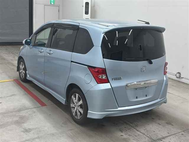 HONDA FREED 2009