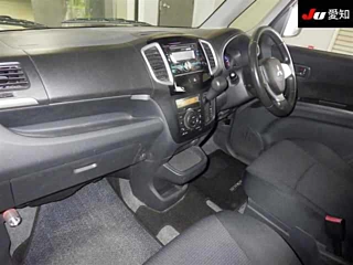 MITSUBISHI DELICA D2 2014