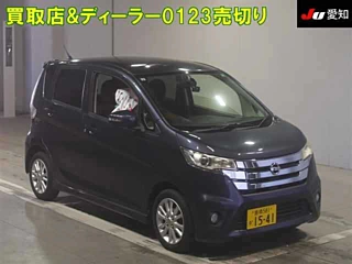 NISSAN DAYZ 2013