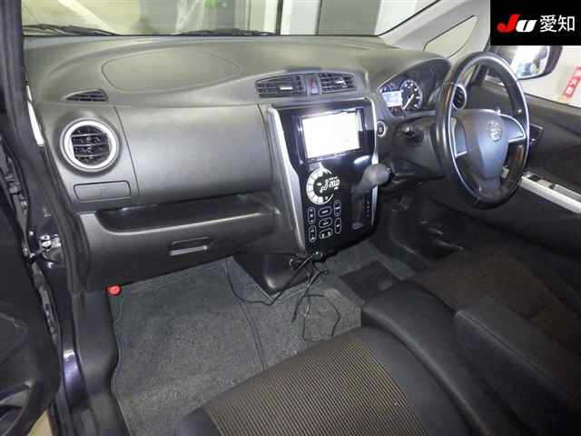 NISSAN DAYZ 2013