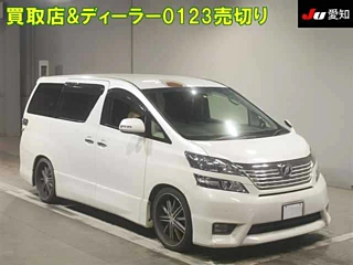 TOYOTA VELLFIRE 2010