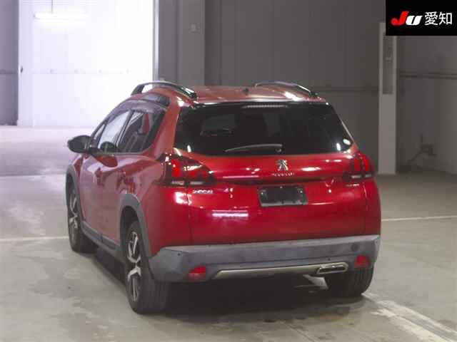 PEUGEOT 2008 2018