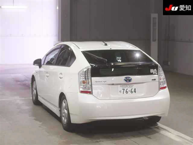 TOYOTA PRIUS 2011