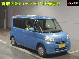 DAIHATSU TANTO 2009