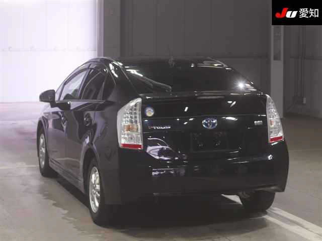 TOYOTA PRIUS 2010