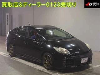 TOYOTA PRIUS 2011