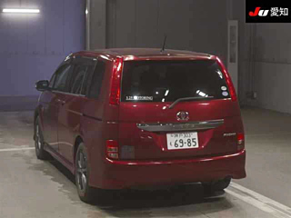 TOYOTA ISIS 2008