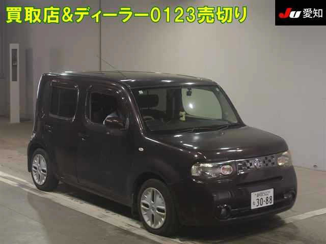 NISSAN CUBE 2010