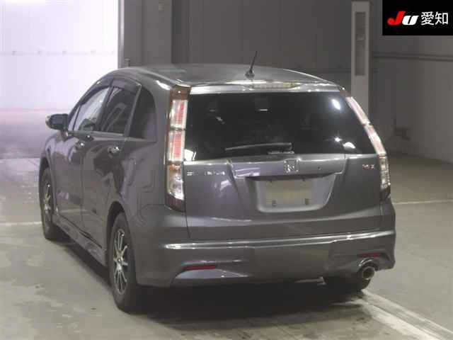 HONDA STREAM 2010