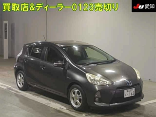TOYOTA AQUA 2013