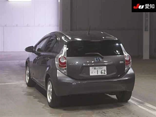 TOYOTA AQUA 2013