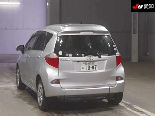 TOYOTA RACTIS 2013