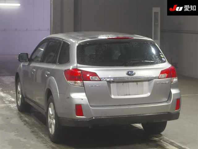 SUBARU LEGACY OUTBACK 2010
