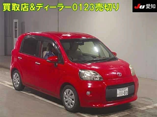 TOYOTA PORTE 2013