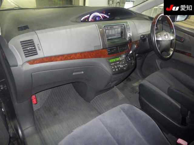 TOYOTA ESTIMA 2009