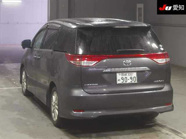 TOYOTA ESTIMA 2009