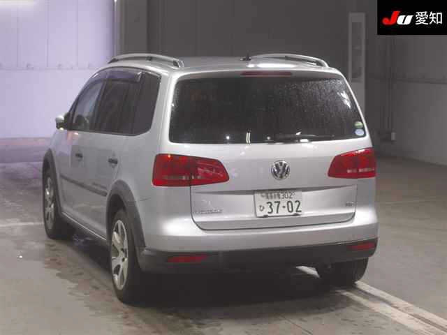VOLKSWAGEN GOLF TOURAN 2013