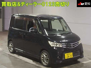 NISSAN ROOX 2011