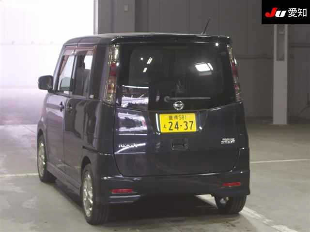 NISSAN ROOX 2011