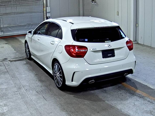 MERCEDES BENZ A CLASS 2016