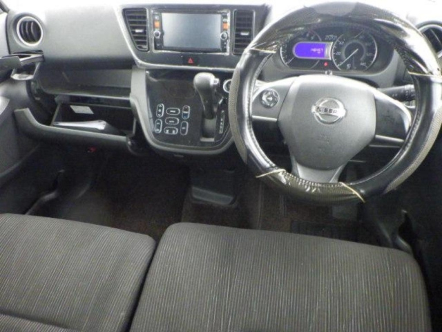 NISSAN DAYZ ROOX 2015