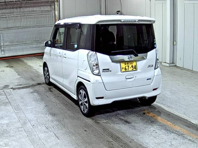 NISSAN DAYZ ROOX 2015