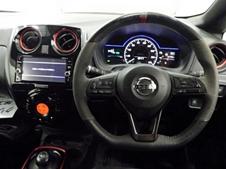 NISSAN NOTE 2018