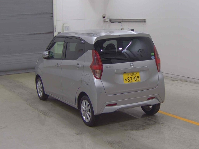 NISSAN DAYZ 2019