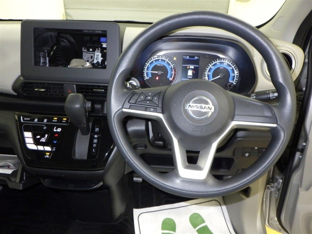 NISSAN DAYZ 2019