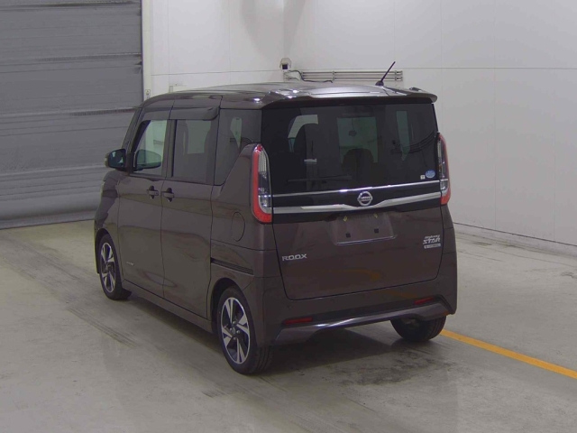 NISSAN ROOX 2020