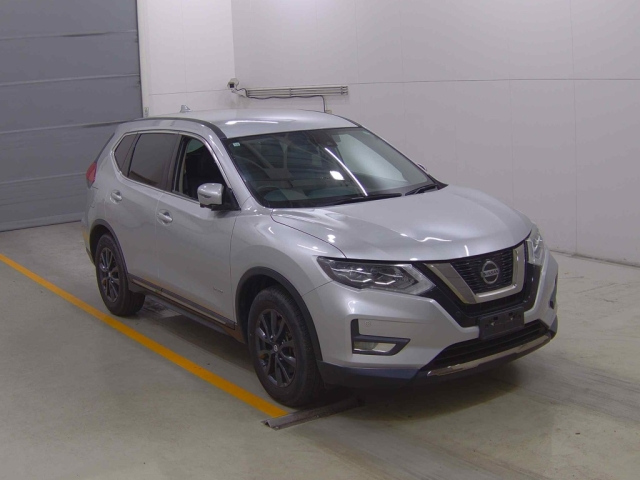 NISSAN X-TRAIL 2020