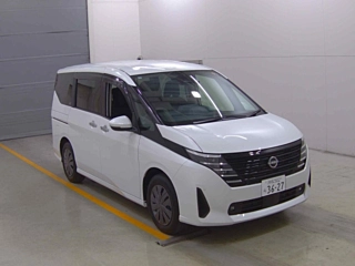 NISSAN SERENA 2025
