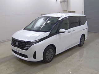 NISSAN SERENA 2025