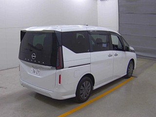 NISSAN SERENA 2025