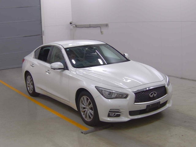 NISSAN SKYLINE 2017