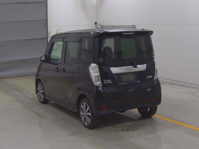 NISSAN DAYZ ROOX 2015