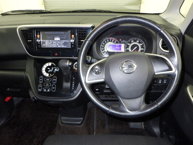 NISSAN DAYZ ROOX 2015