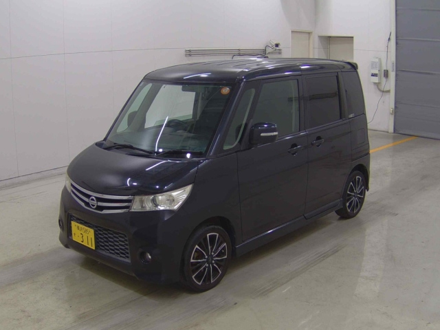 NISSAN ROOX 2010
