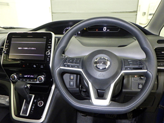 NISSAN SERENA 2018
