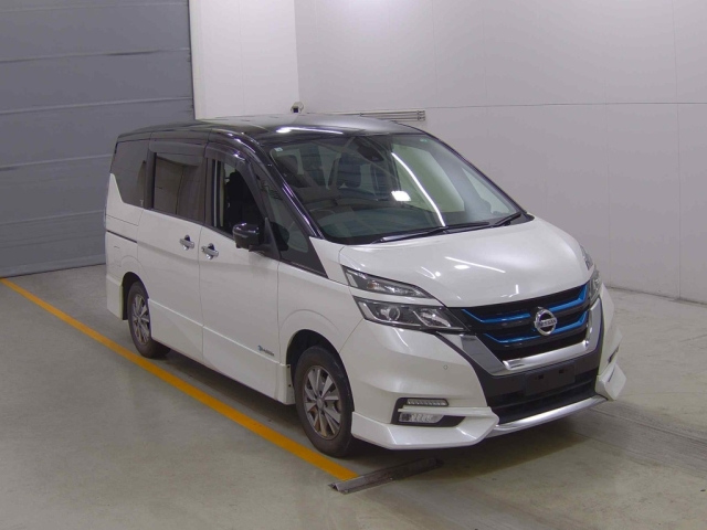 NISSAN SERENA 2018