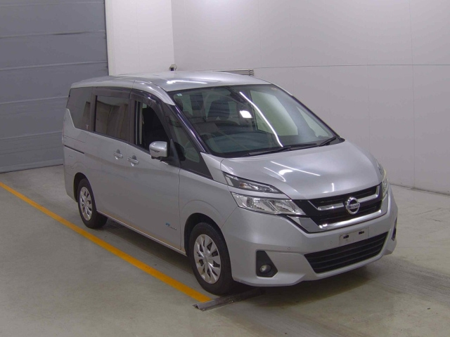 NISSAN SERENA 2017