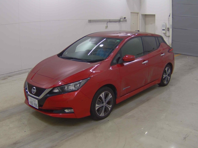 NISSAN LEAF 2017