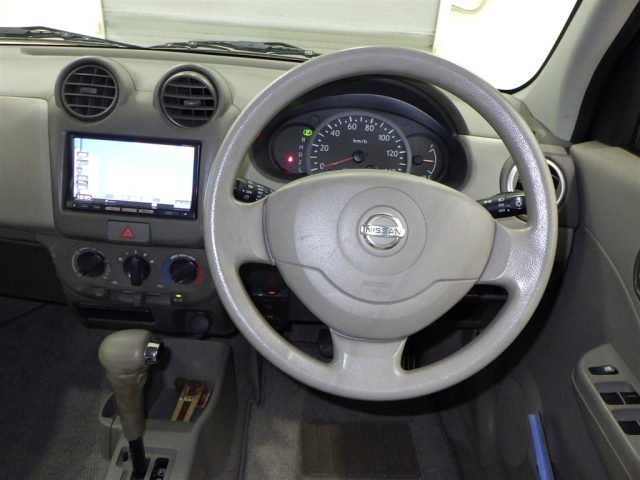 NISSAN PINO 2009