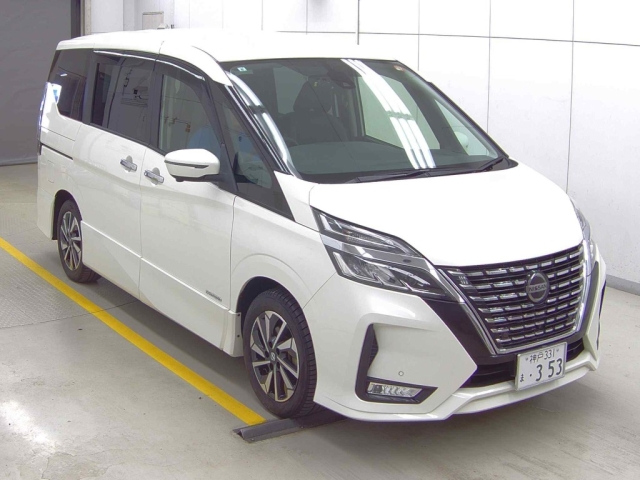 NISSAN SERENA 2019