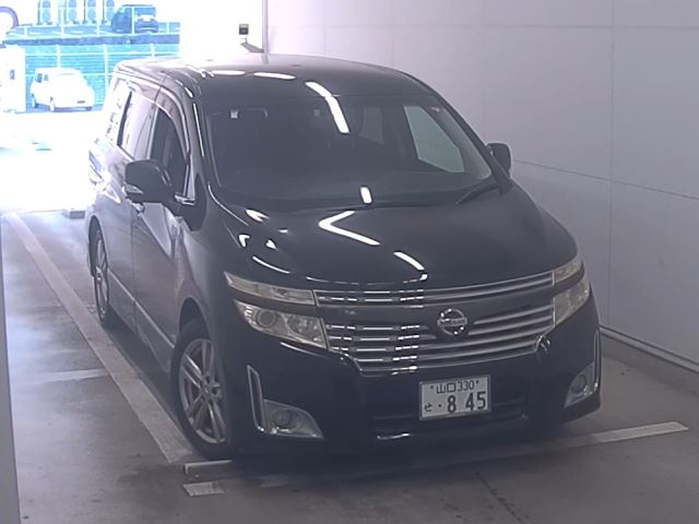 NISSAN ELGRAND 2011