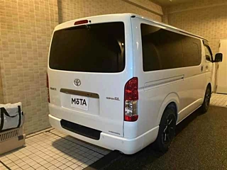 TOYOTA HIACE VAN 2020