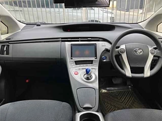 TOYOTA PRIUS 2015