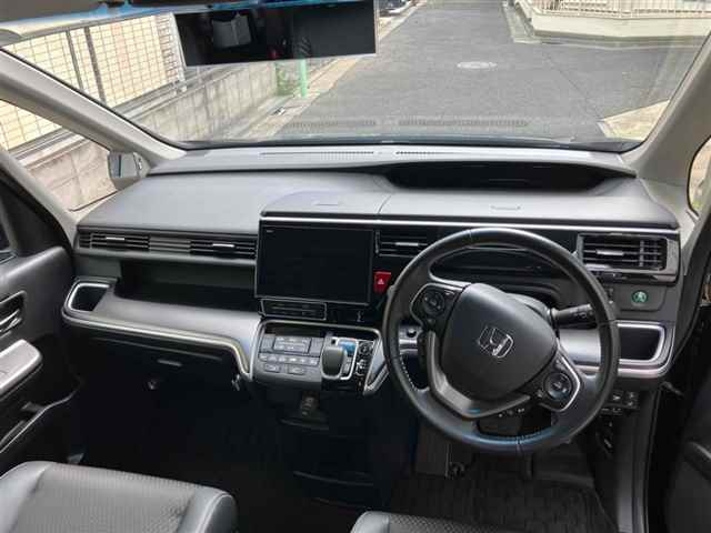 HONDA STEP WAGON 2019