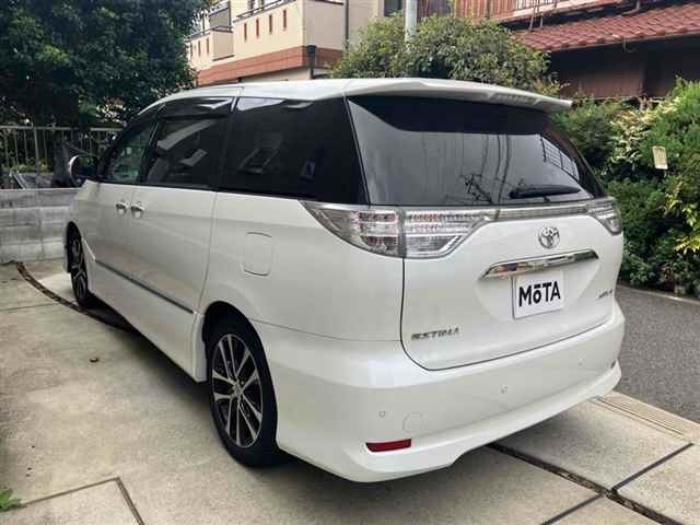 TOYOTA ESTIMA 2016