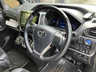 TOYOTA ESQUIRE 2020